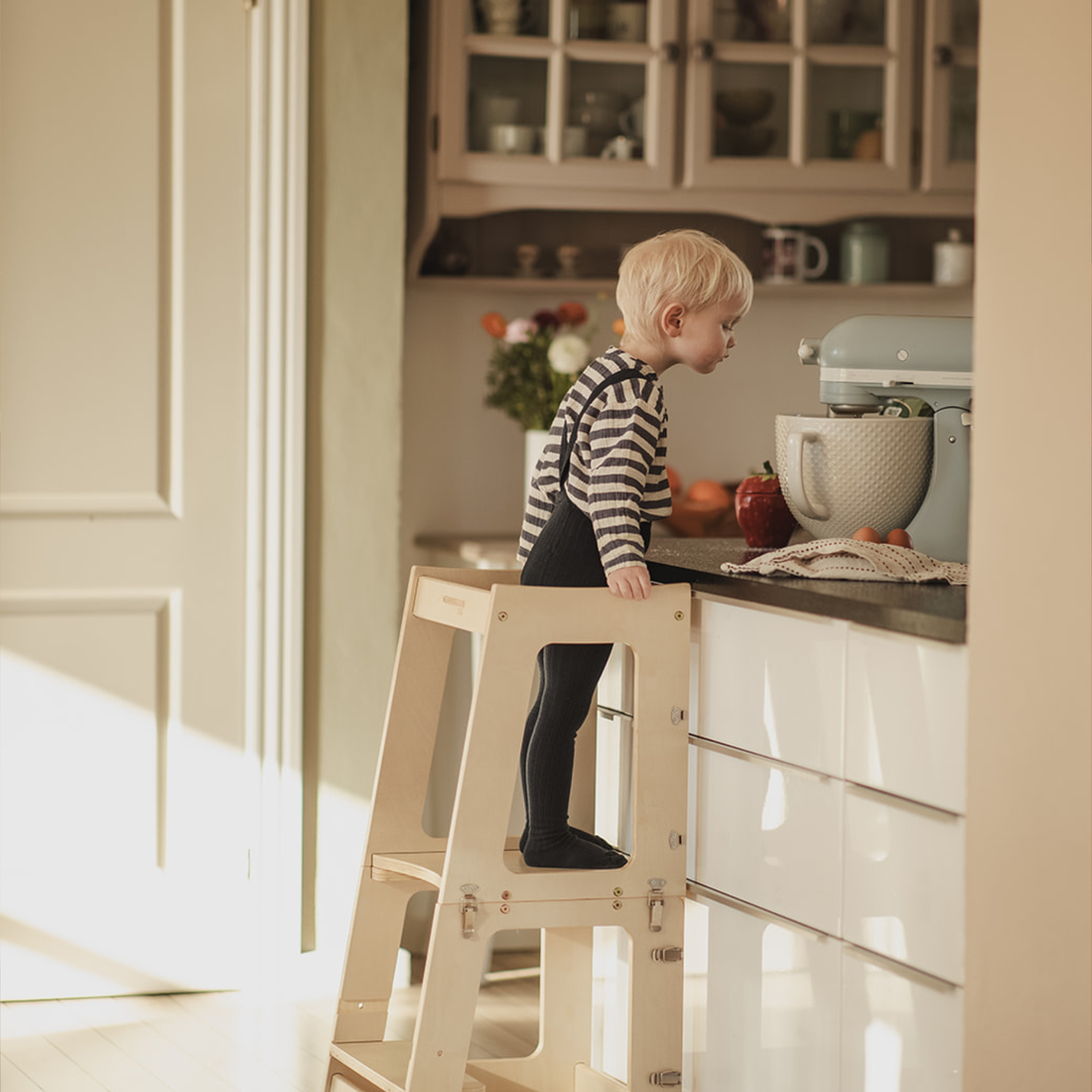 Lärningstorn som är justerbart: hitta rätt modell för växande barn