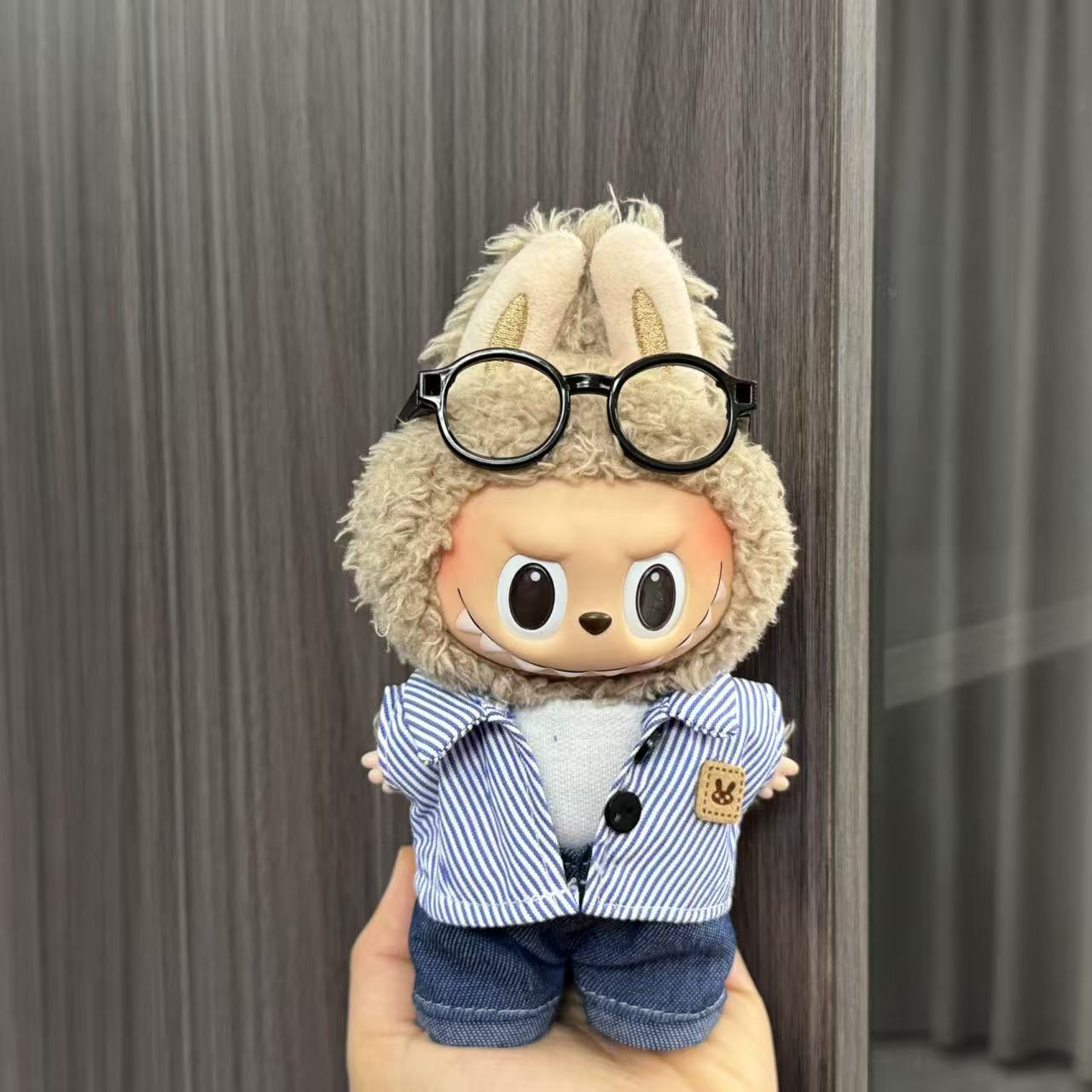 Labubu klädset - Cool Casual Edition