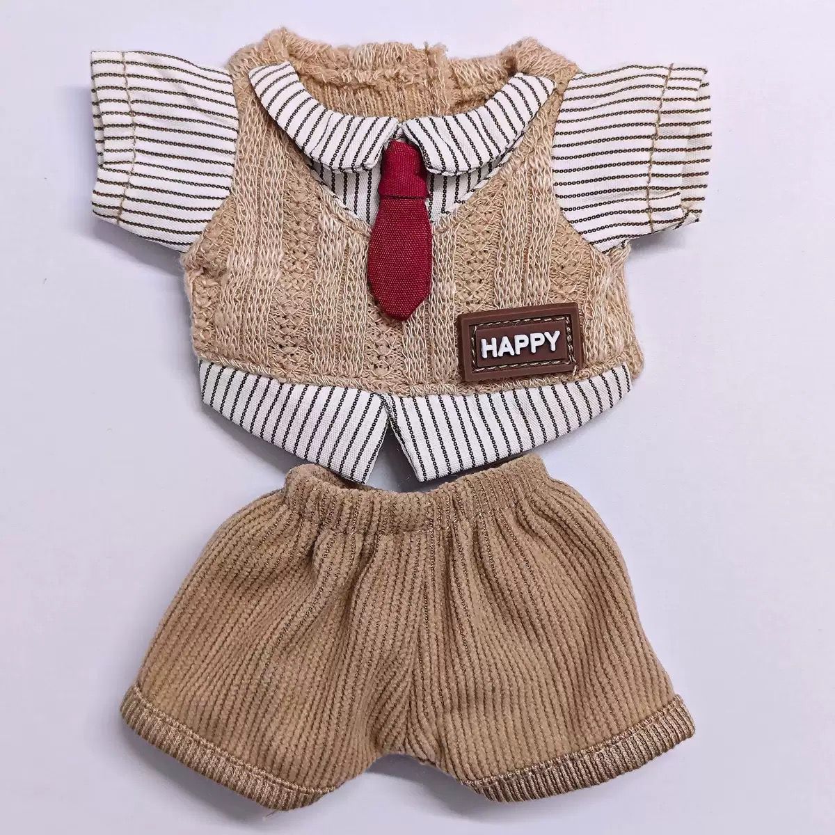 Labubu Tøjsæt – “Happy Outfit”