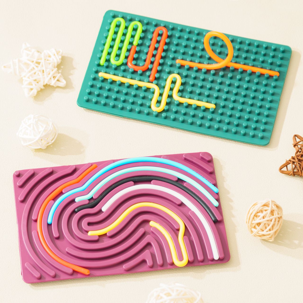 Dubbelsidig Senoric aktivitetstavla - Pushpeel