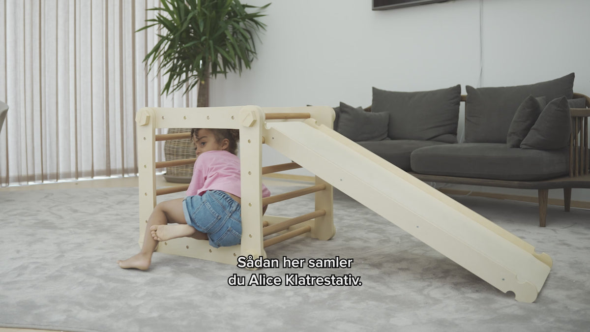 Ladda video: Alice klätterställning inkl. rutschkana