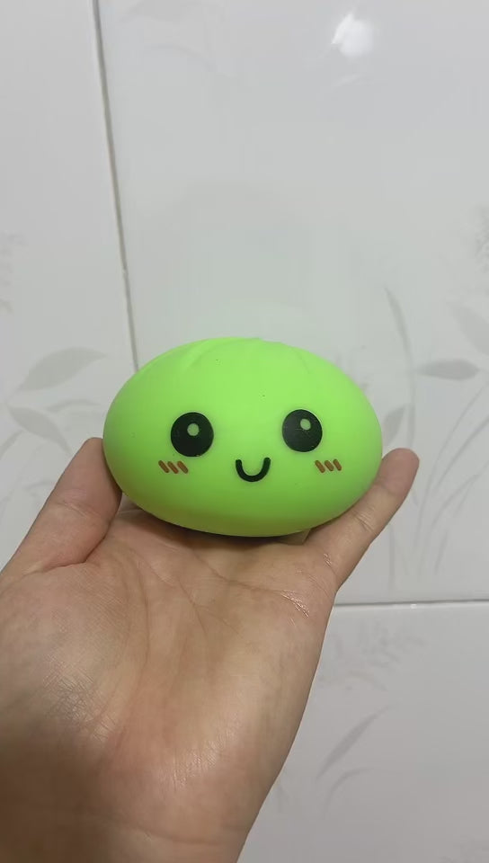 Ladda video: Dumpling Squishy – Pastel Surprise 8,5 cm